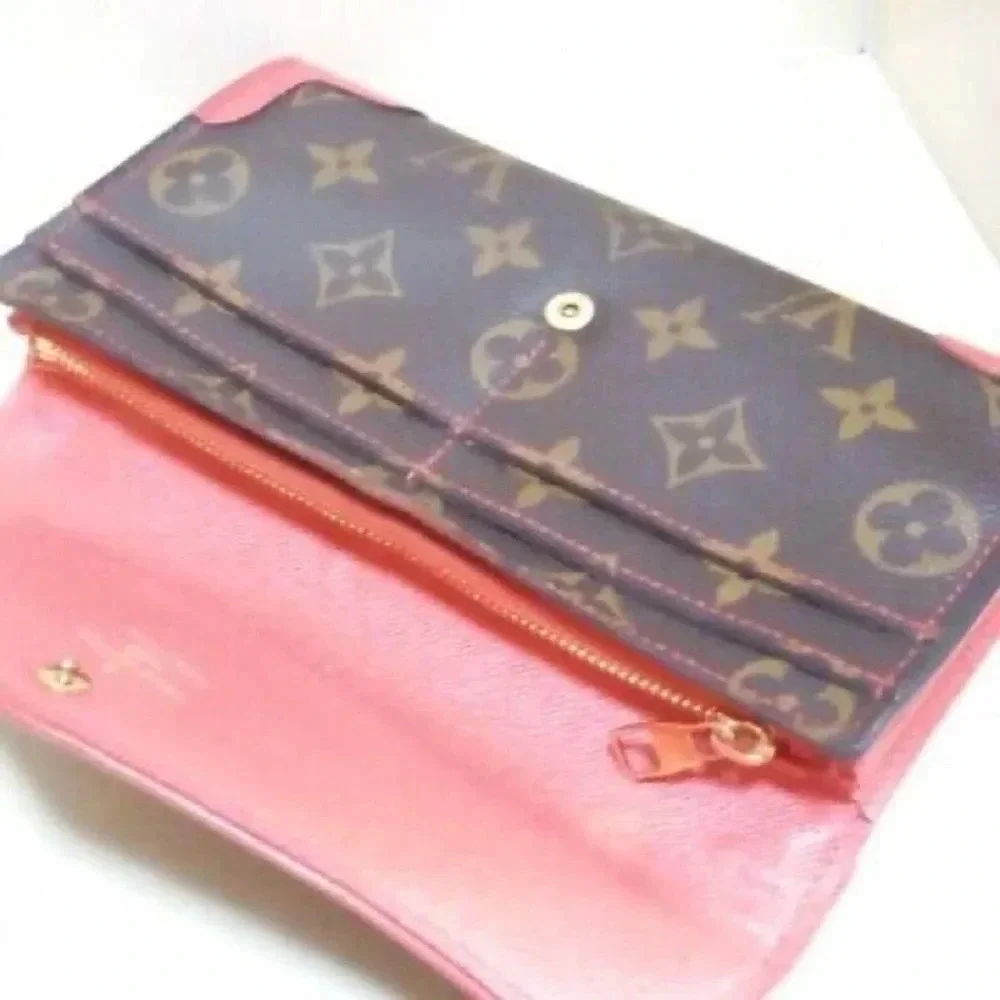 Louis Vuitton Portefeuille Sarah Wallet, Retiro M61184 Monogram